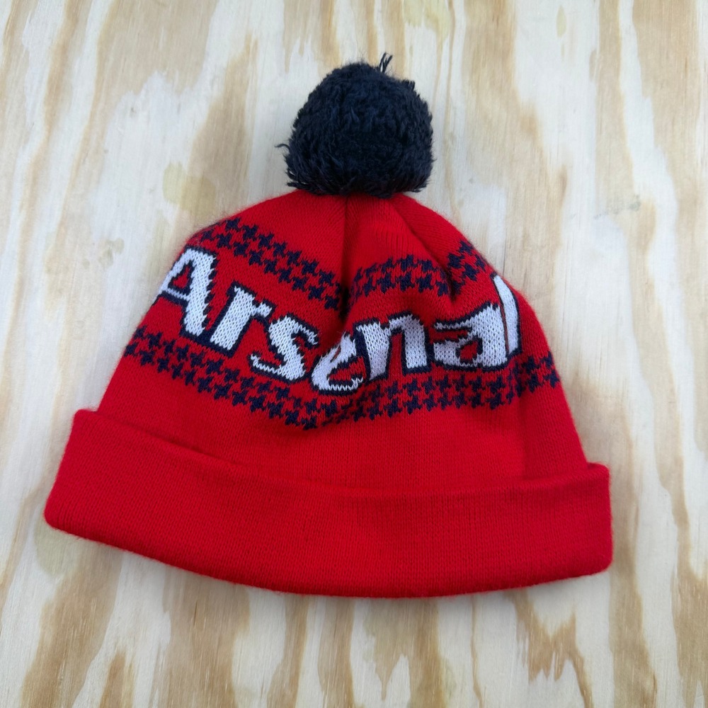 Arsenal FC Originals Pom Beanie Hat Red Navy Knit Soccer Fan Gear One Size